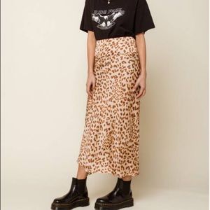 FREE PEOPLE Leopard Printed Midi Skirt - size 0